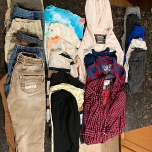 Kids Clothing Bundle‎ Boys Size XS (4-5) Pants Shirts Hoodie Lot